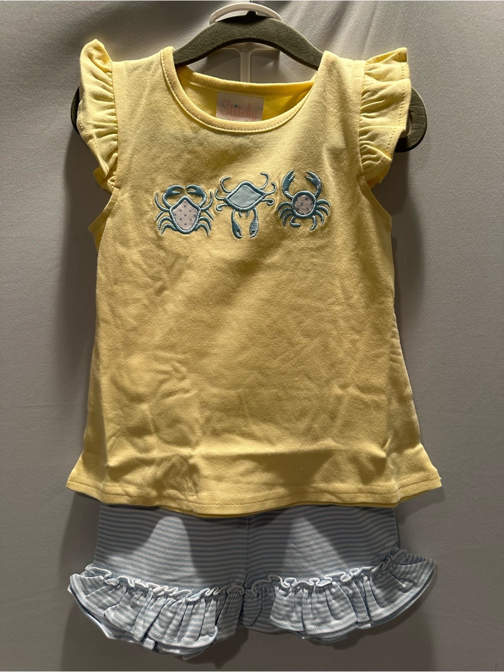 Girls Yellow Ruffle Sleeve Tank Top with Crab Embroidery & Matching Shorts